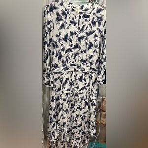 Junees Asymmetrical Hem Blue and white printed dress